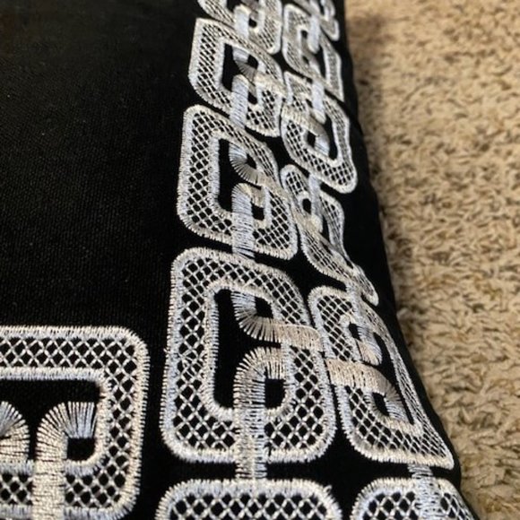 Rodeo Home pair of Black and Silver Greek Key pillows - Picture 12 of 13